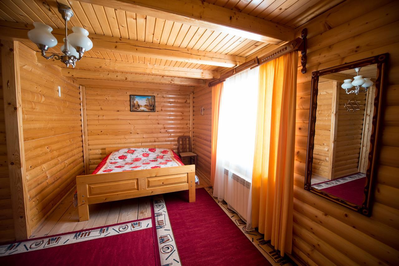 Gazdіvska Hata Guest House Яремче Екстер'єр фото
